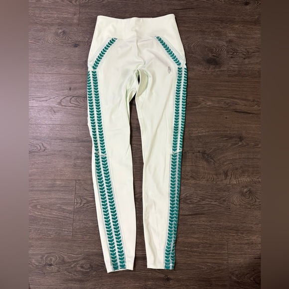 *NWOT* FP Movement Desert Renegade Leggings - Aqua Glass - Picture 6 of 9